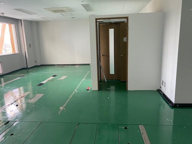 横浜市研究施設の現状回復工事